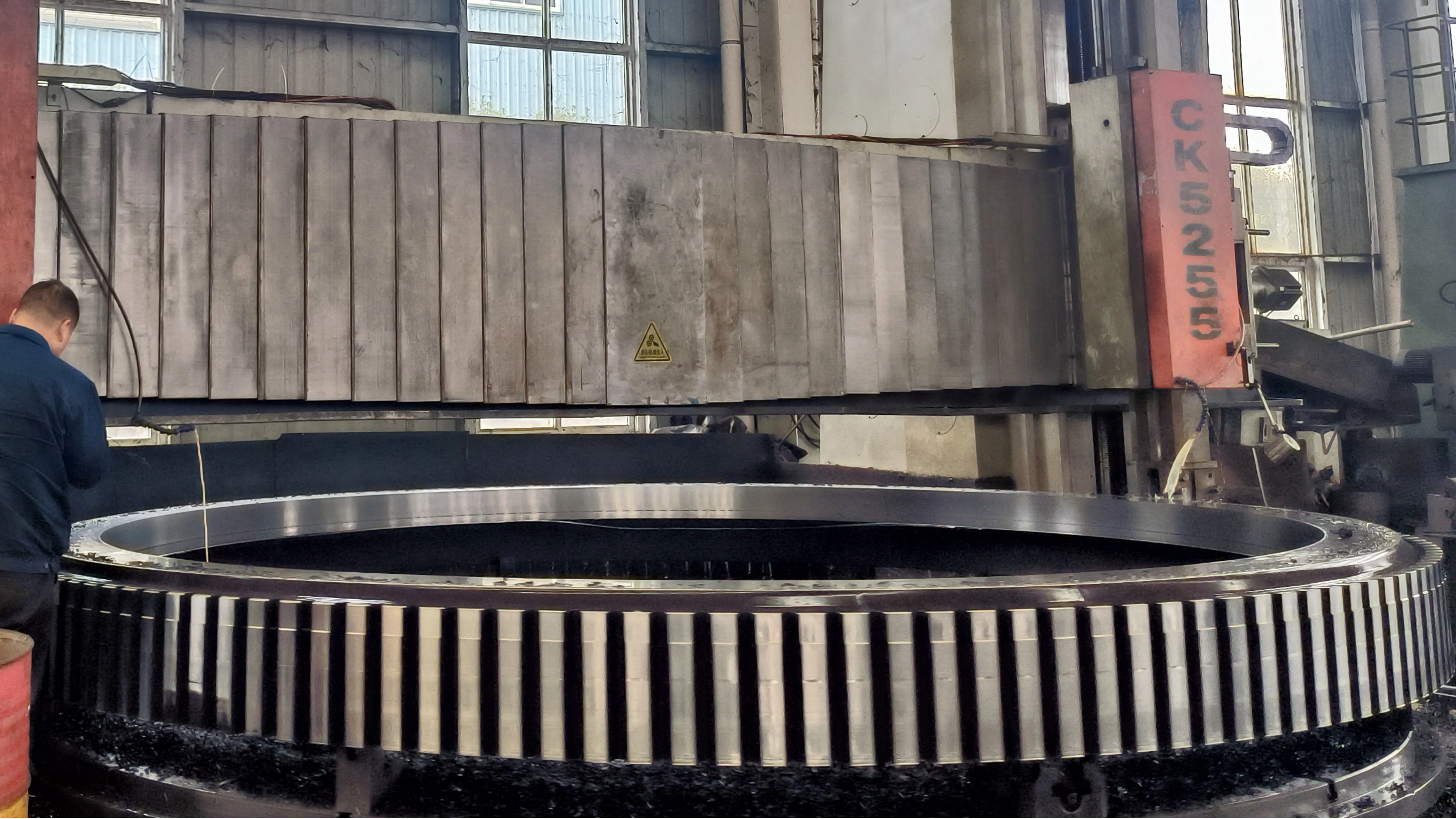 Как правильно выбрать венцовый механизм: ключевые соображения для промышленных покупателей